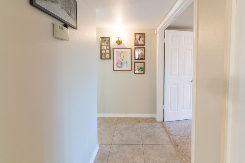 717 E Brentrup Dr, Tempe, AZ 85283