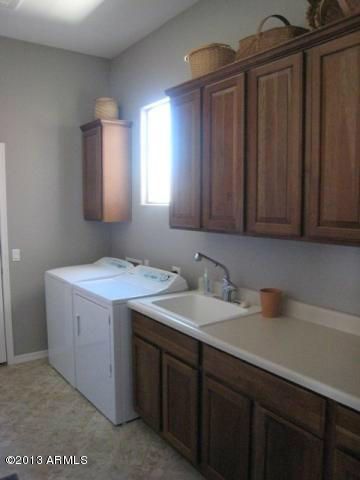717 E Runaway Bay Pl, Chandler, AZ 85249