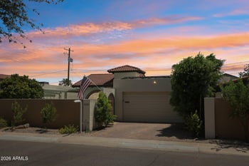 717 Tuckey Ln, Phoenix, AZ 85014