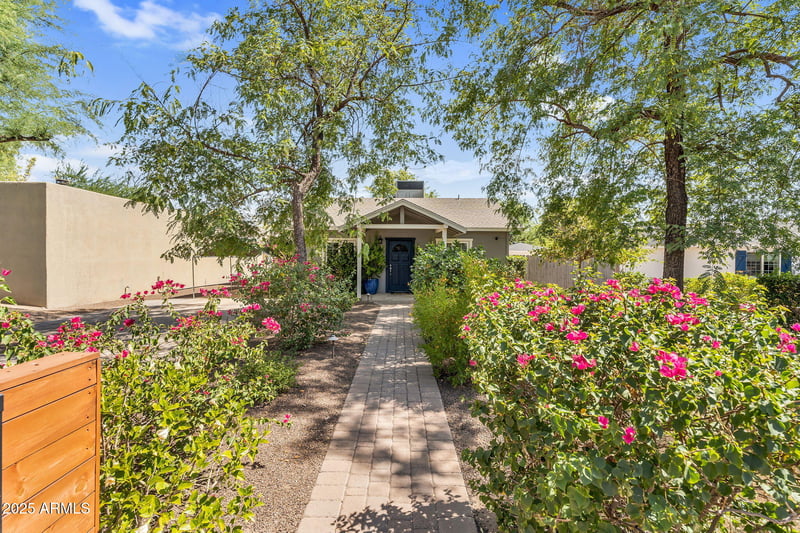 717 Myrtle Ave, Phoenix, AZ 85020