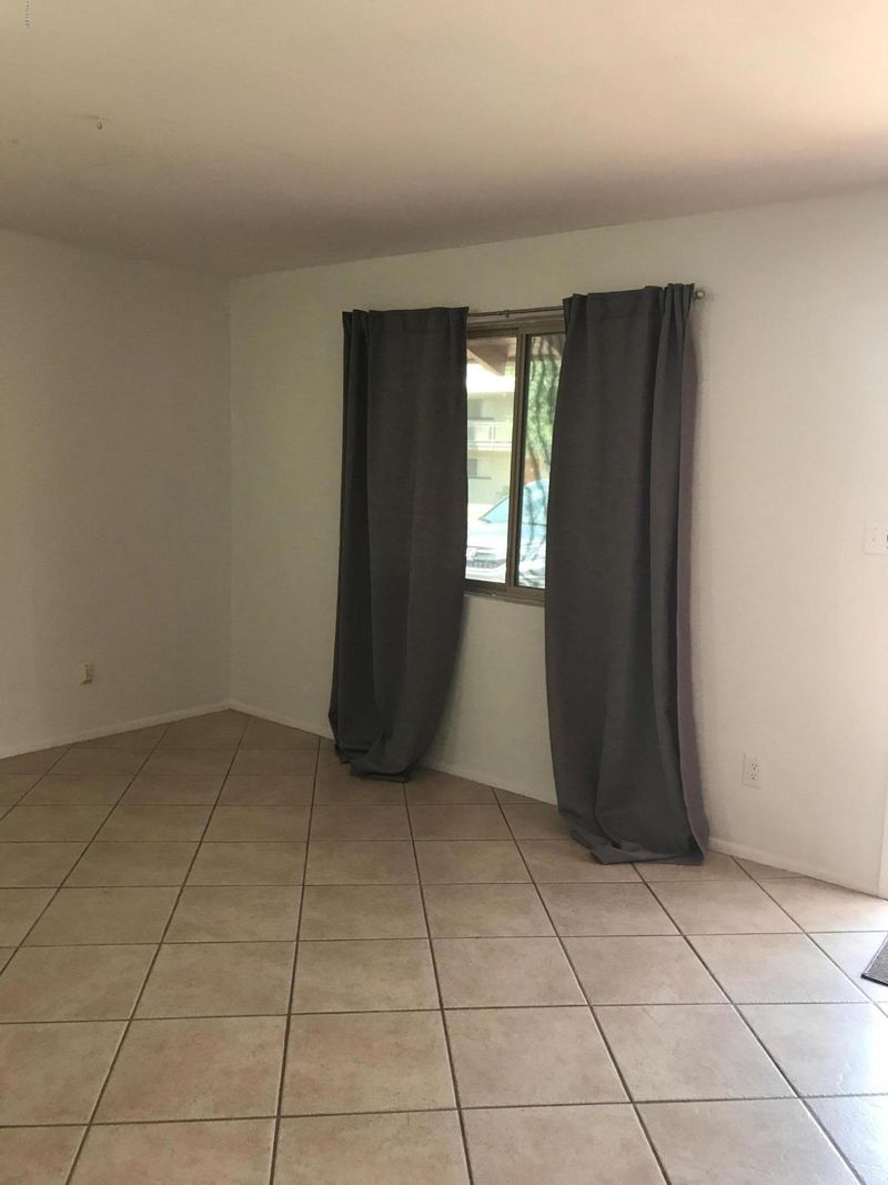 717 S Starley Dr, Tempe, AZ 85281