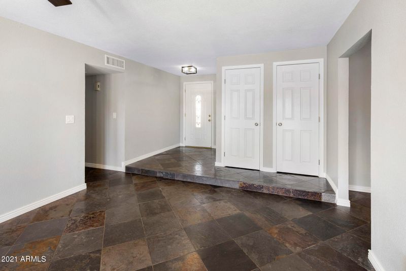 717 W Peralta Ave, Mesa, AZ 85210