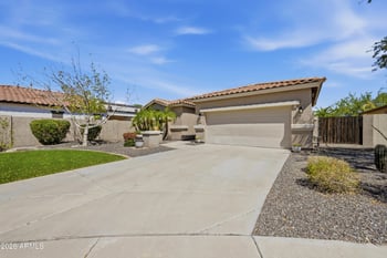 7171 S Sinova Ct, Gilbert, AZ 85298