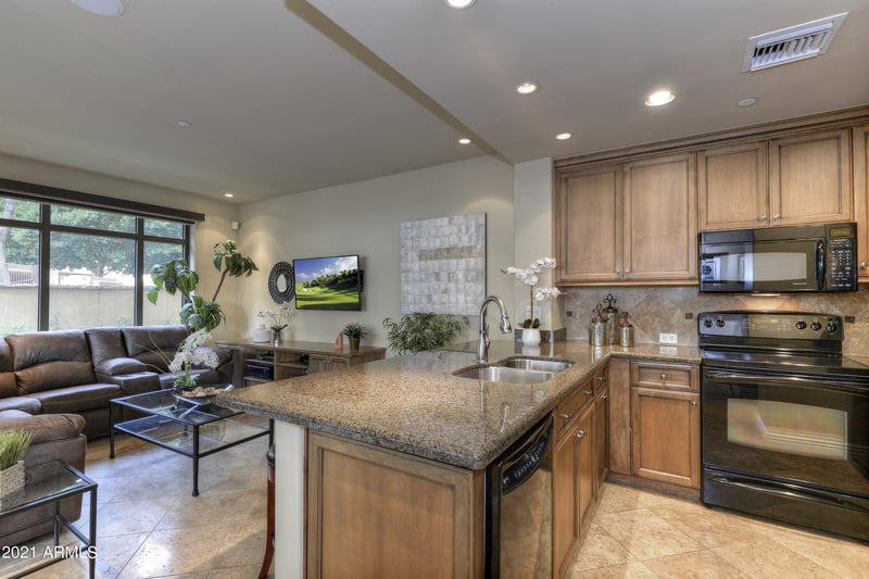 7175 Camelback Rd #105, Scottsdale, AZ 85251