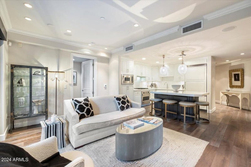 7175 Camelback Rd #107, Scottsdale, AZ 85251