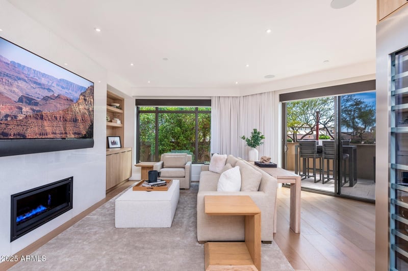 7175 Camelback Rd #109, Scottsdale, AZ 85251