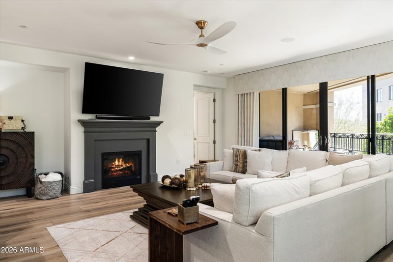 7175 Camelback Rd #305, Scottsdale, AZ 85251