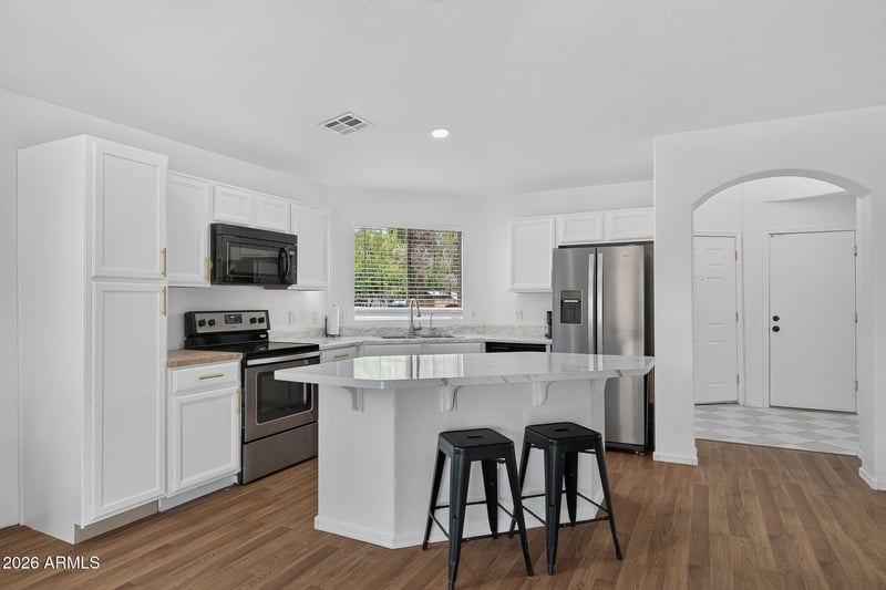 7175 W Kaler Ave, Glendale, AZ 85303
