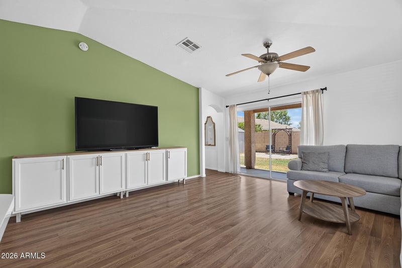7175 W Kaler Ave, Glendale, AZ 85303