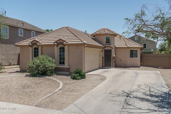7175 Kaler Ave, Glendale, AZ 85303