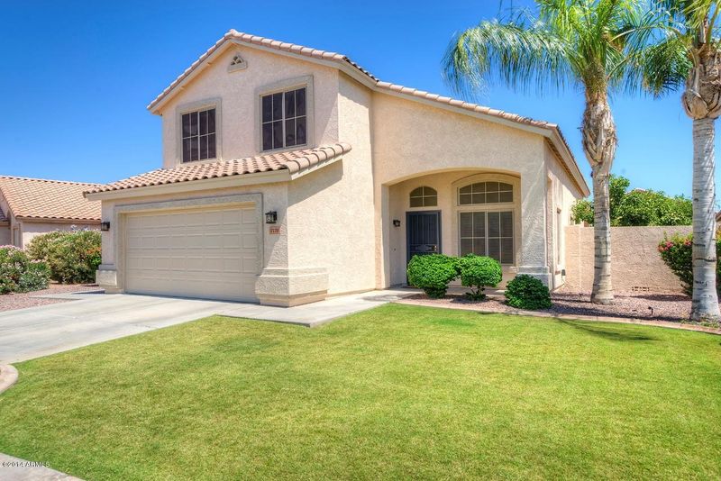7176 W Irma Ln, Glendale, AZ 85308