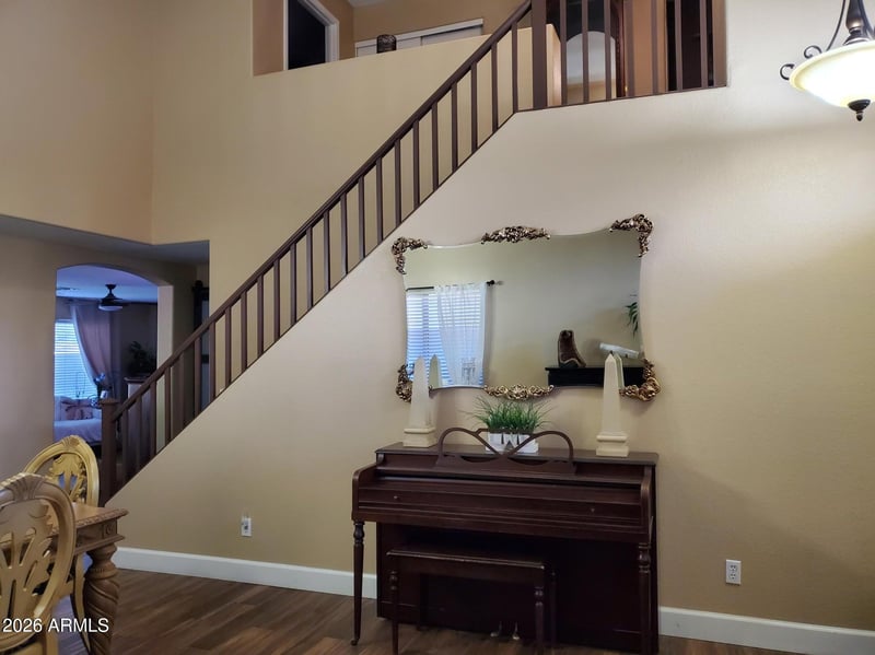 7177 Pontiac Dr, Glendale, AZ 85308
