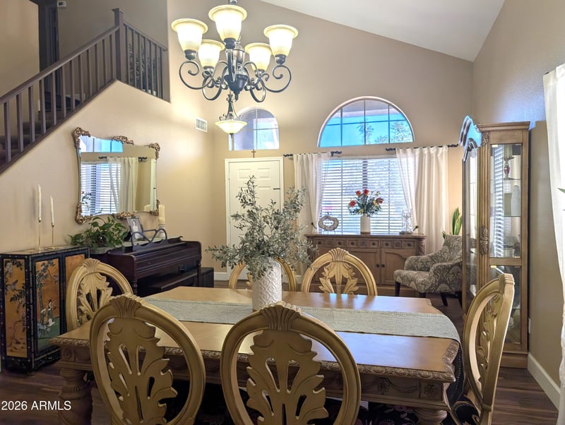 7177 Pontiac Dr, Glendale, AZ 85308