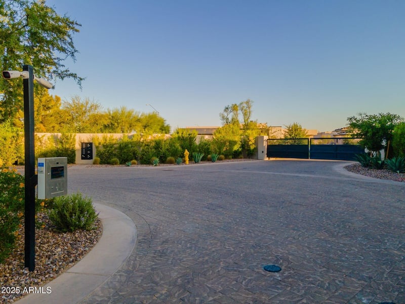 7178 Ironwood Dr, Paradise Valley, AZ 85253