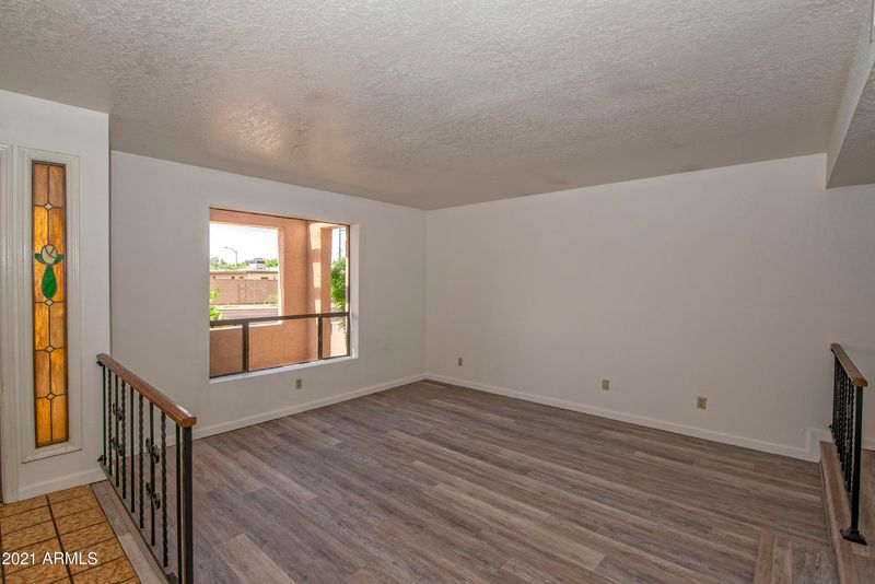 718 E Coral Gables Dr, Phoenix, AZ 85022