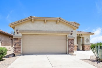 718 Twin Peaks Pw, San Tan Valley, AZ 85143