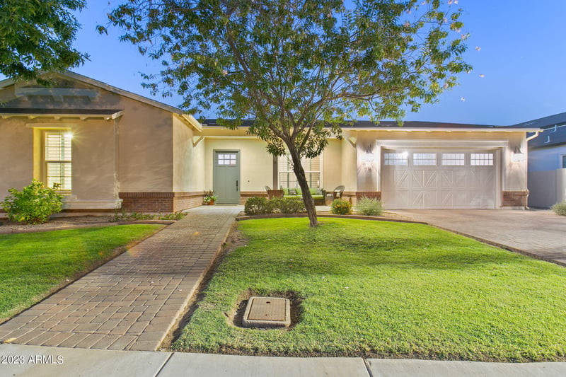 718 W Claremont St, Phoenix, AZ 85013