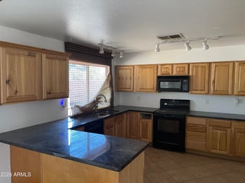 718 W Straford Dr, Chandler, AZ 85225