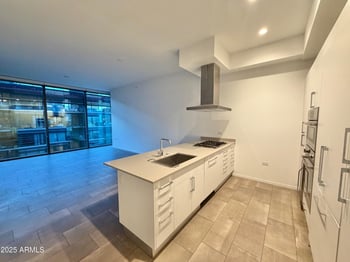 7180 Kierland Blvd #1006, Scottsdale, AZ 85254