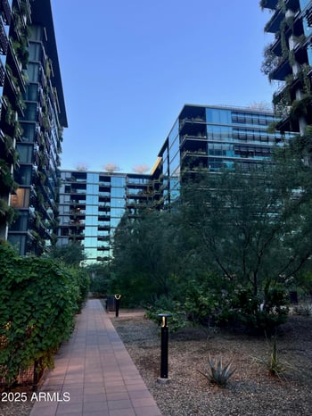 7180 Kierland Blvd #1006, Scottsdale, AZ 85254