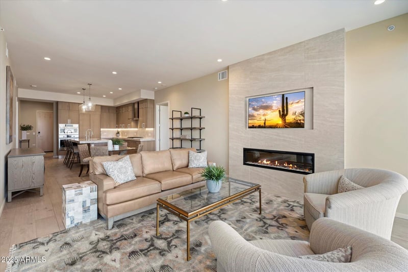 7180 Kierland Blvd #1015, Scottsdale, AZ 85254