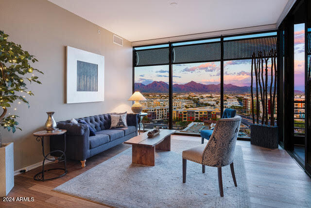 7180 Kierland Blvd #1115, Scottsdale, AZ 85254
