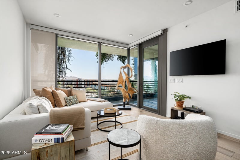 7180 Kierland Blvd #814, Scottsdale, AZ 85254