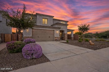 7180 Tombstone Trl, Peoria, AZ 85383