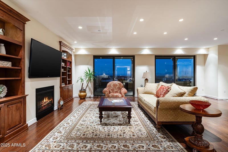 7181 Camelback Rd #1202, Scottsdale, AZ 85251