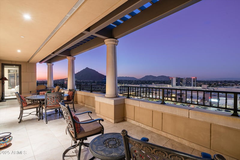 7181 Camelback Rd #1202, Scottsdale, AZ 85251