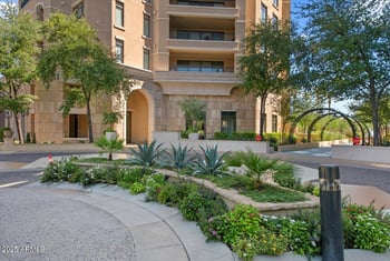 7181 Camelback Rd #301, Scottsdale, AZ 85251