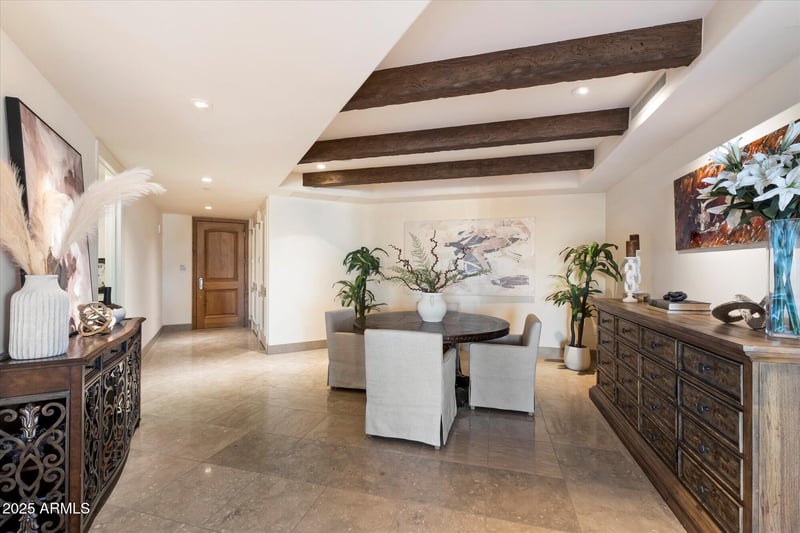 7181 Camelback Rd #506, Scottsdale, AZ 85251
