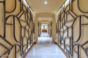 7181 Camelback Rd #707, Scottsdale, AZ 85251