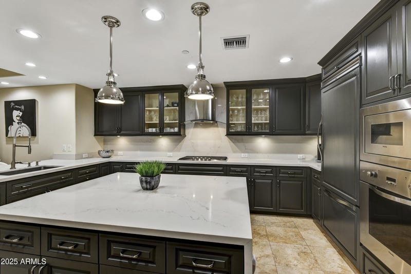 7181 Camelback Rd #907, Scottsdale, AZ 85251