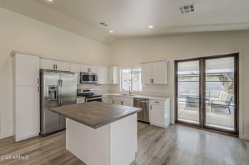 7181 Citrus Way, Glendale, AZ 85303