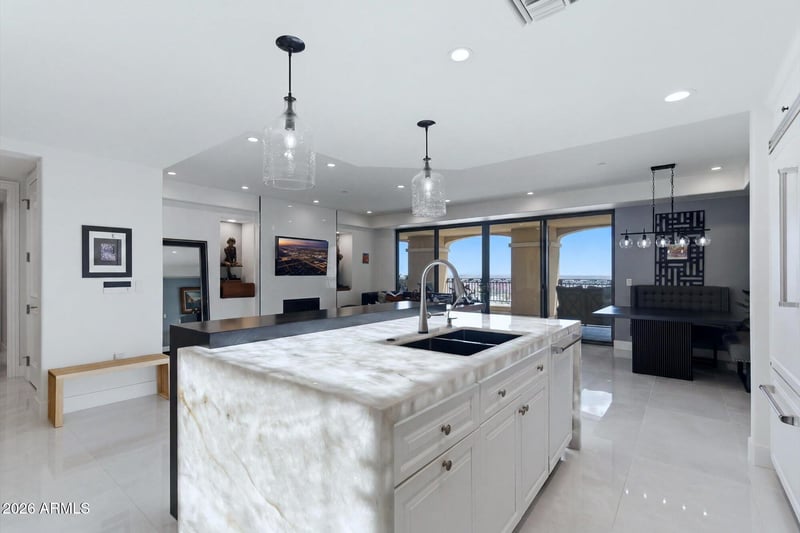 7181 Camelback Rd #1106, Scottsdale, AZ 85251