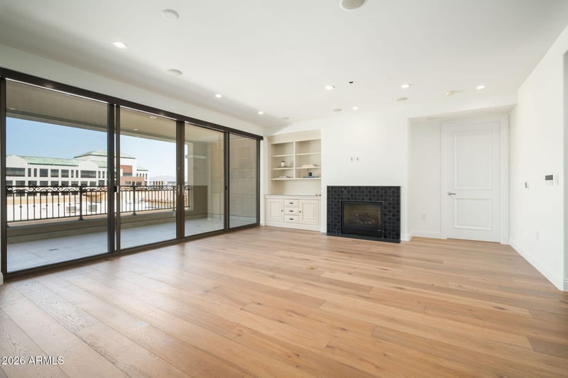 7181 Camelback Rd #504, Scottsdale, AZ 85251