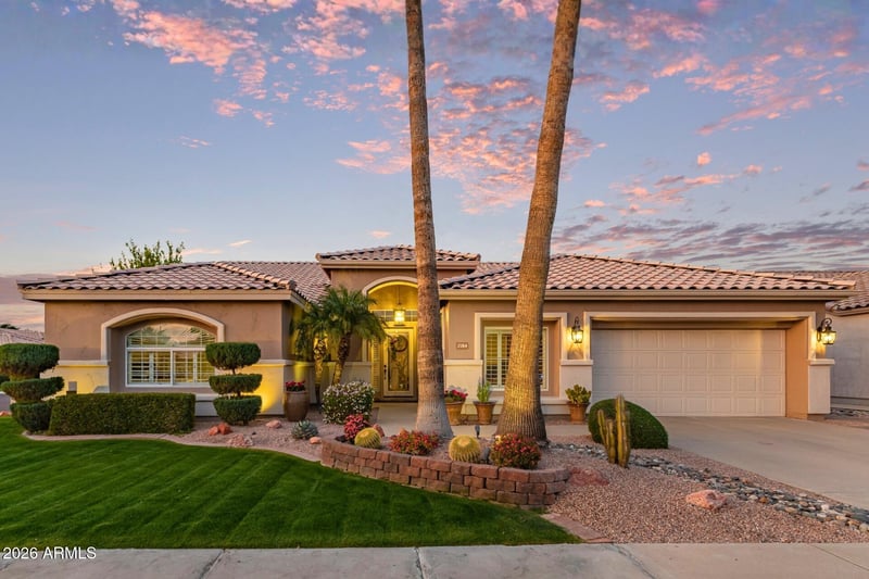 7184 Foothill Dr, Glendale, AZ 85310