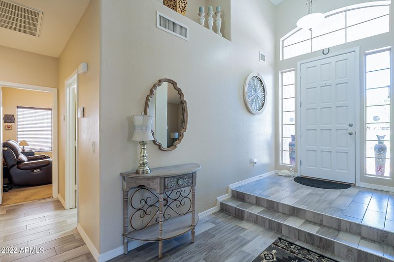 719 E Goldenrod St, Phoenix, AZ 85048