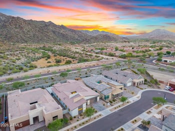 719 E Summerside Rd, Phoenix, AZ 85042