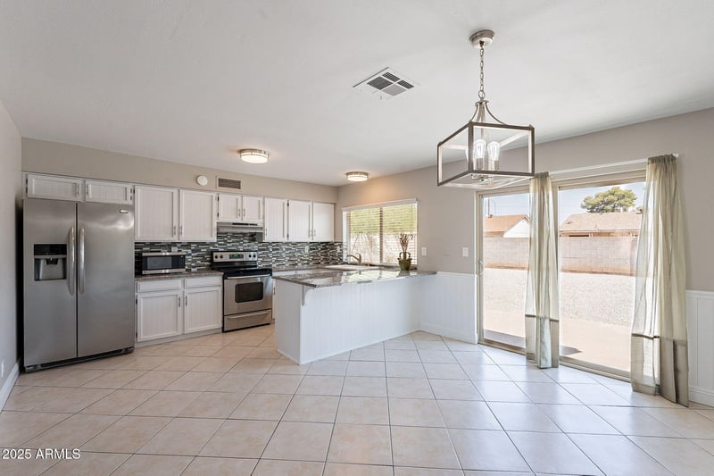 719 Pampa Ave, Mesa, AZ 85210
