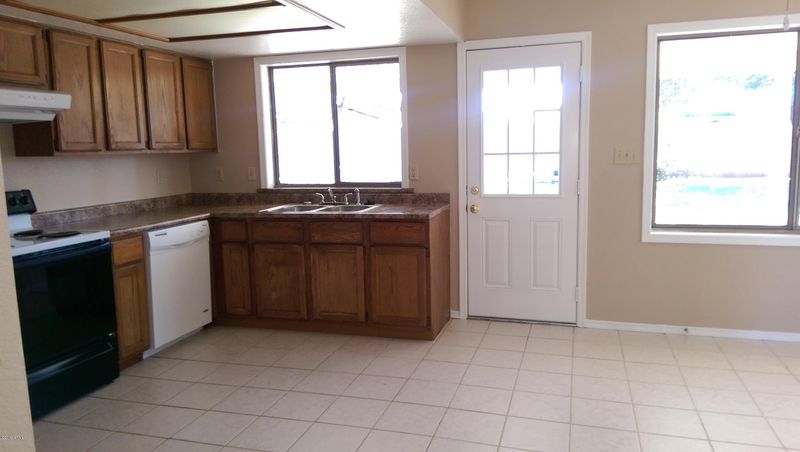719 S Robin Ln, Mesa, AZ 85204