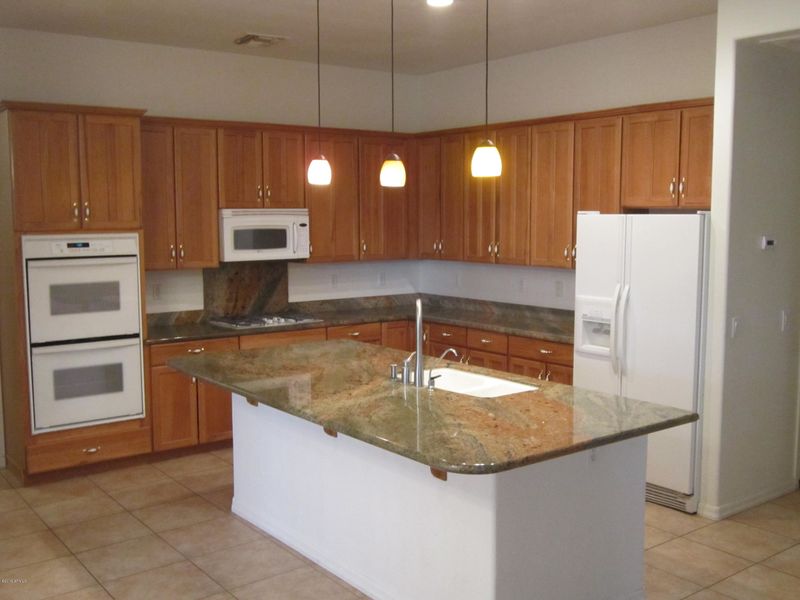 7191 E Cuernavaco Way, Gold Canyon, AZ 85118