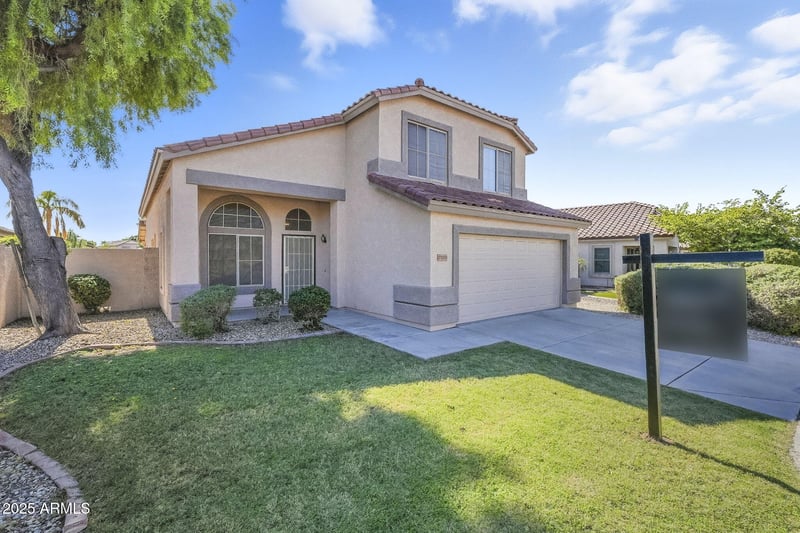 7193 Mohawk Ln, Glendale, AZ 85308
