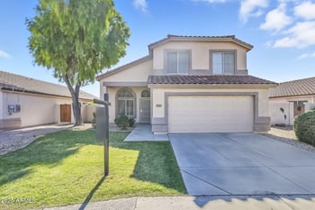 7193 Mohawk Ln, Glendale, AZ 85308