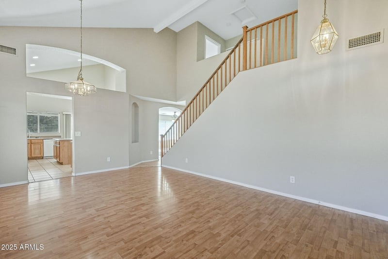 7193 Mohawk Ln, Glendale, AZ 85308