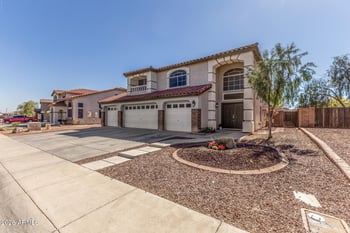 72 222nd Ave, Buckeye, AZ 85326