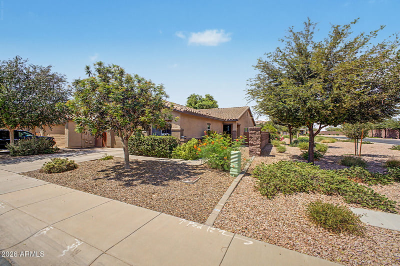 72 Dragon Tree Ave, Queen Creek, AZ 85140