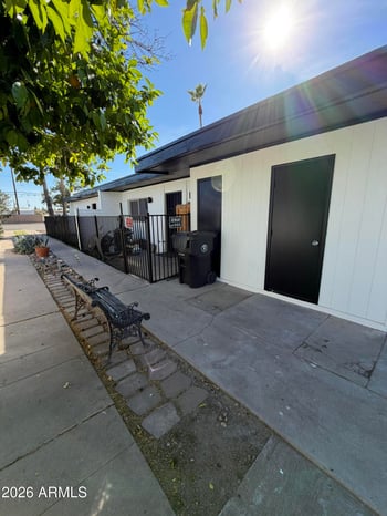 72 Southern Ave, Mesa, AZ 85210
