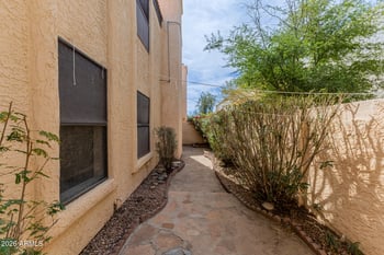 720 Alice Ave #107, Phoenix, AZ 85020